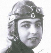 Smaranda Brăescu - prima femeie pilot din România