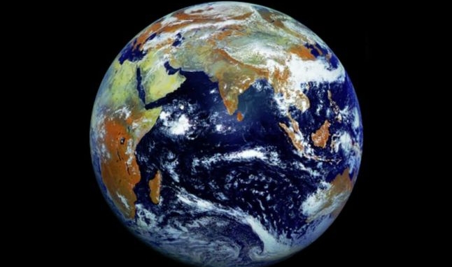 Terra fotografiată în format 3D