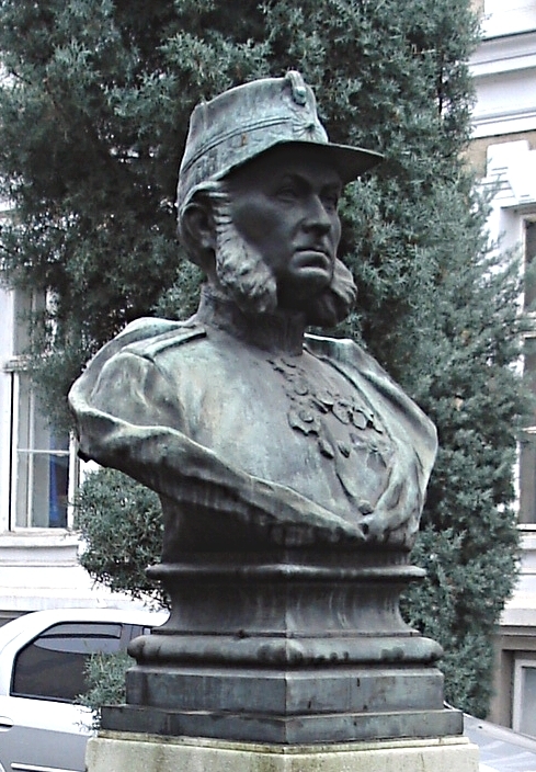 bustul generalului medic Carol Davila lucrare de Constantin Brâncuşi