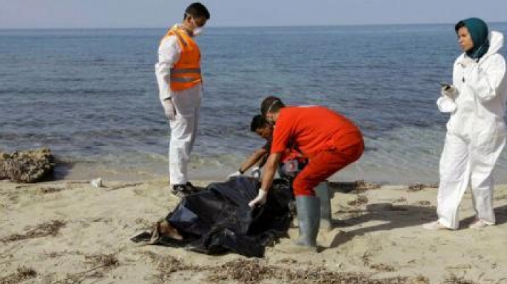 Libia: Cinci morți în explozia unei rachete pe o plajă din Tripoli