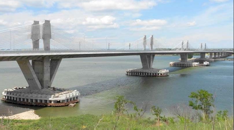 Giurgiu: Trafic rutier oprit temporar pe podul Calafat - Vidin pentru lucrări de reparație