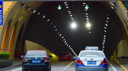 China a inaugurat tunelul rutier aflat la cea mai mare altitudine