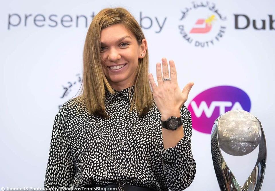 Simona Halep și inelul cu diamant pentru locul 1 WTA
