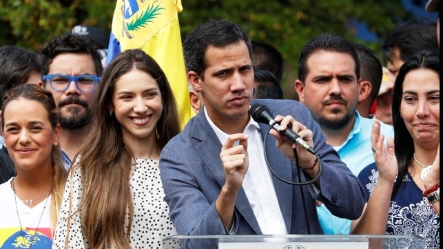 Juan Guaido încearcă să spargă loialitatea armatei
