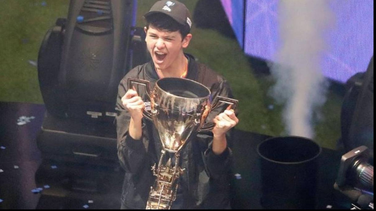 Kyle Giersdorf în vârstă de 16 ani a câștigat evenimentul desfășurat pe stadionul Arthur Ashe din New York