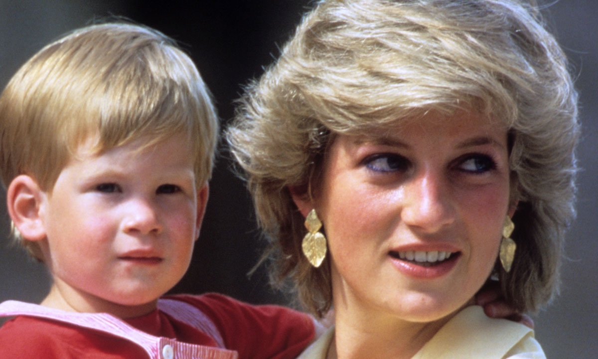 Prințul Harry și prințesa Diana
