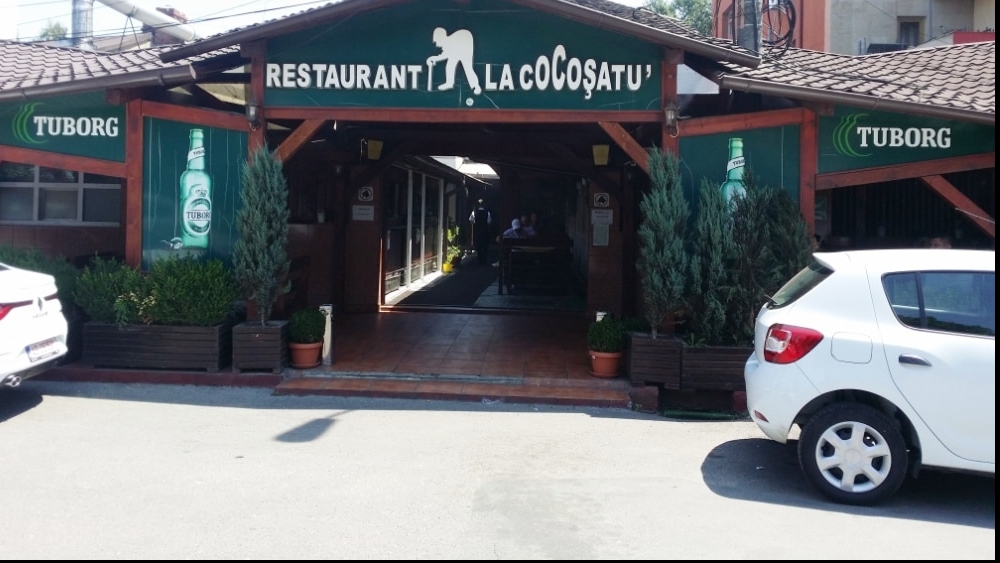 Protecţia Consumatorilor a închis temporar restaurantele La Cocoşatu şi La Gil