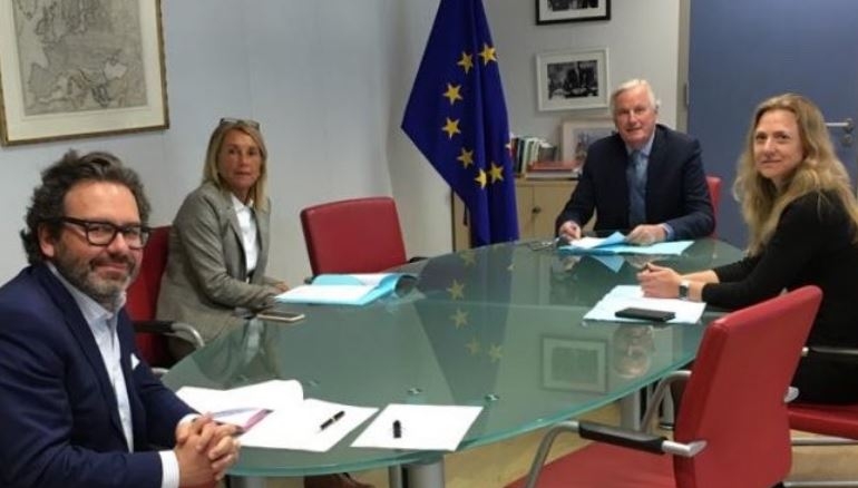 Michel Barnier și colaboratorii săi