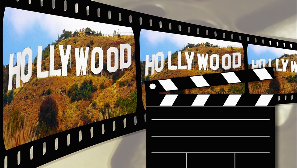 Hollywood va produce filme în care nimeni nu se atinge