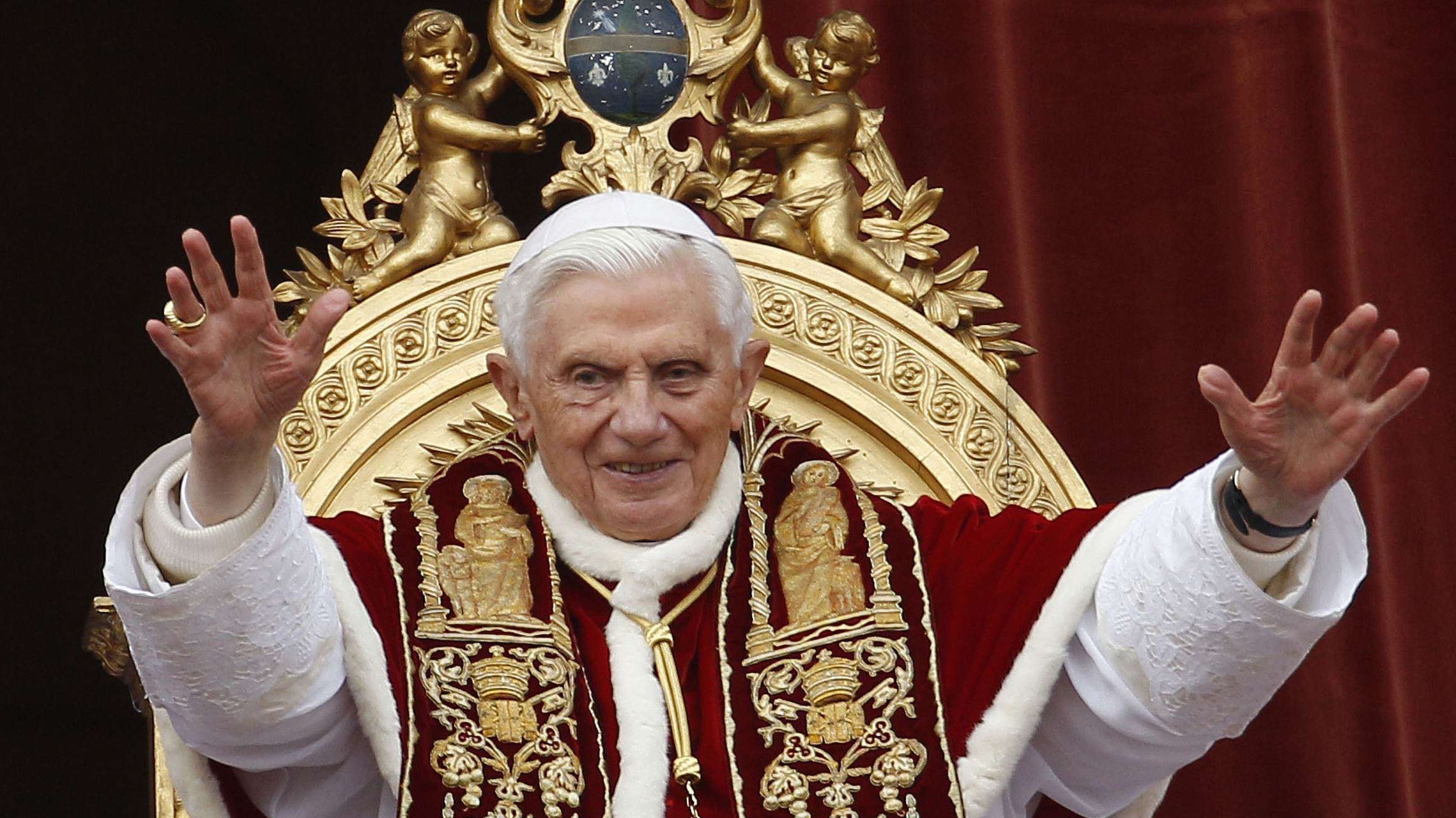 Papa emerit Benedict al XVI-lea