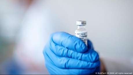 Primele doze de vaccin împotriva COVID-19 ajung în țară pe la Vama Nădlac 2 vineri la ora 12.00