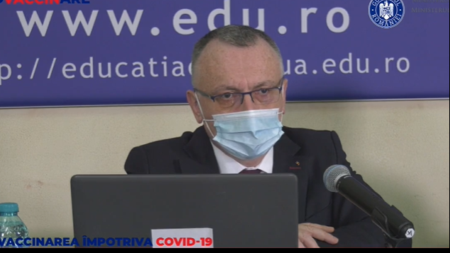 Ministrul interimar al Educației Sorin Câmpeanu