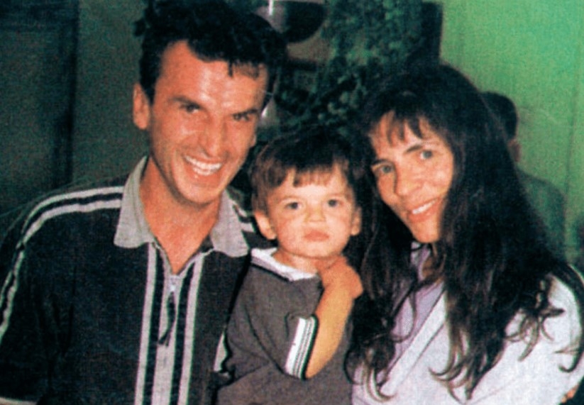 Mira Furlan alături de soțul și fiul ei