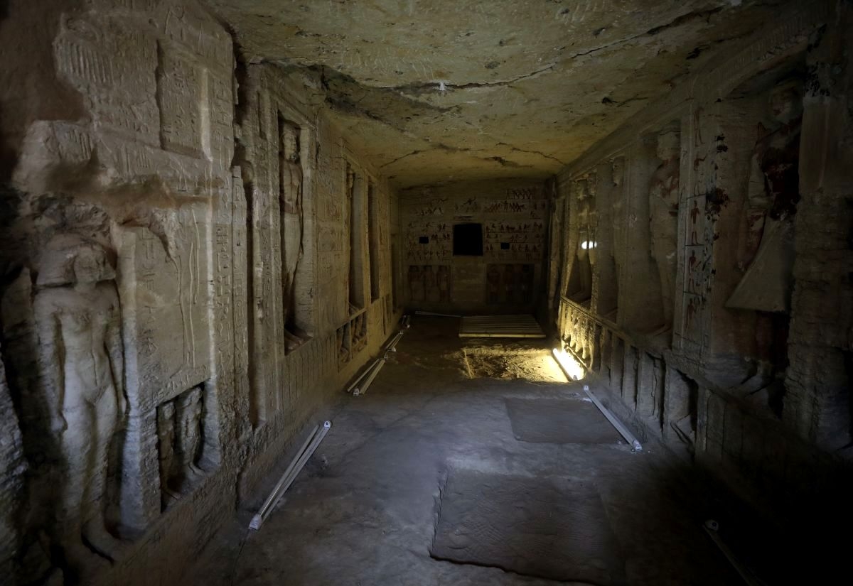 Egipt: Morminte de 4.400 de ani