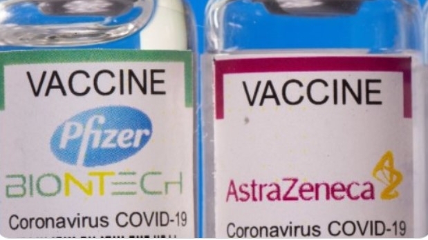 Vaccin Pfizer/BioNTech şi AstraZeneca