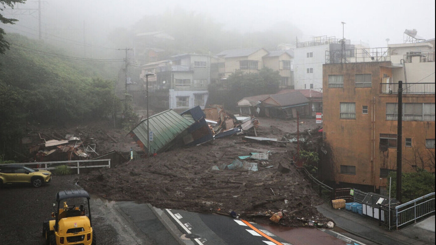 Japonia alunecare de teren
