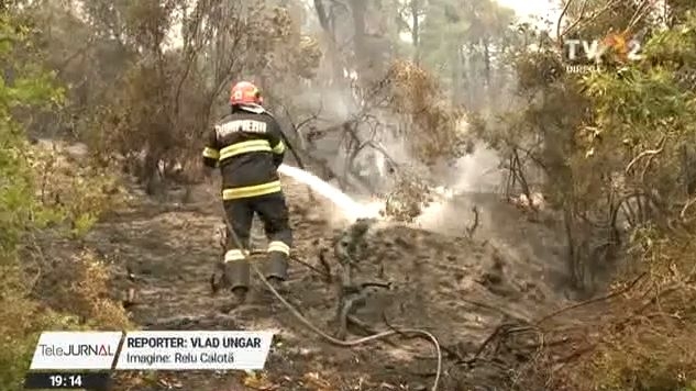 Pompieri români în Grecia