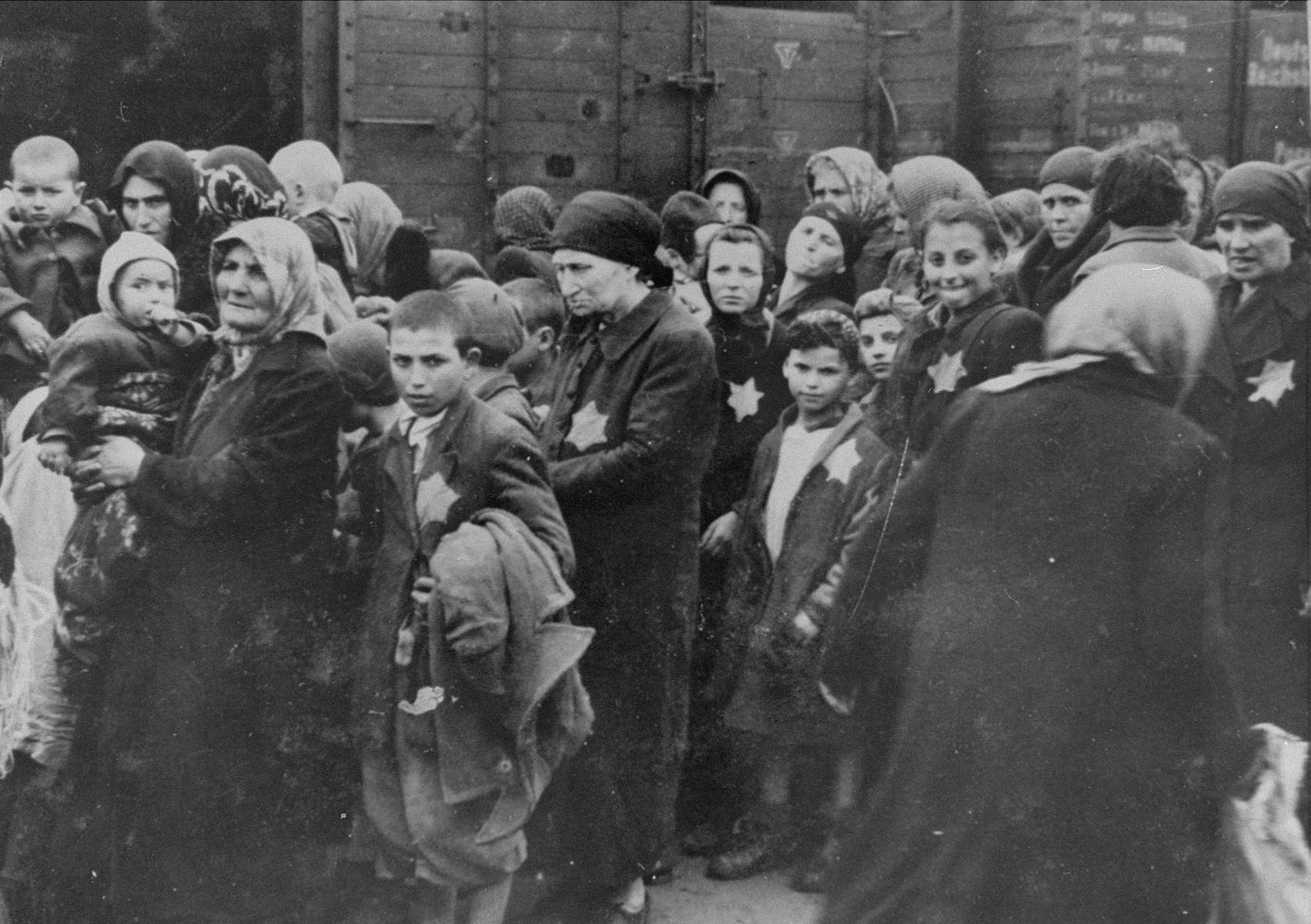 Rosa şi Dani la Auschwitz-Birkenau