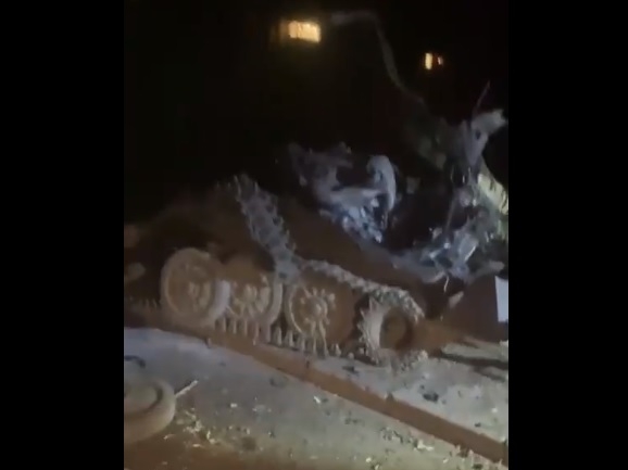 Ofensivă respinsă - tanc rusesc distrus