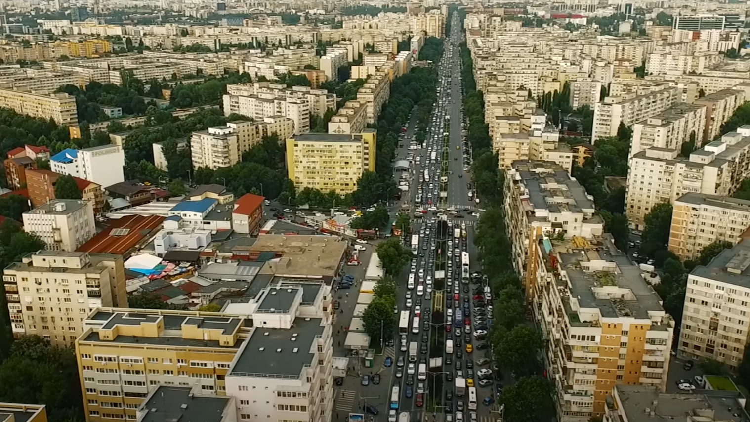 București oraşul se sufocă de construcţii trafic şi lipsa de verdeaţă