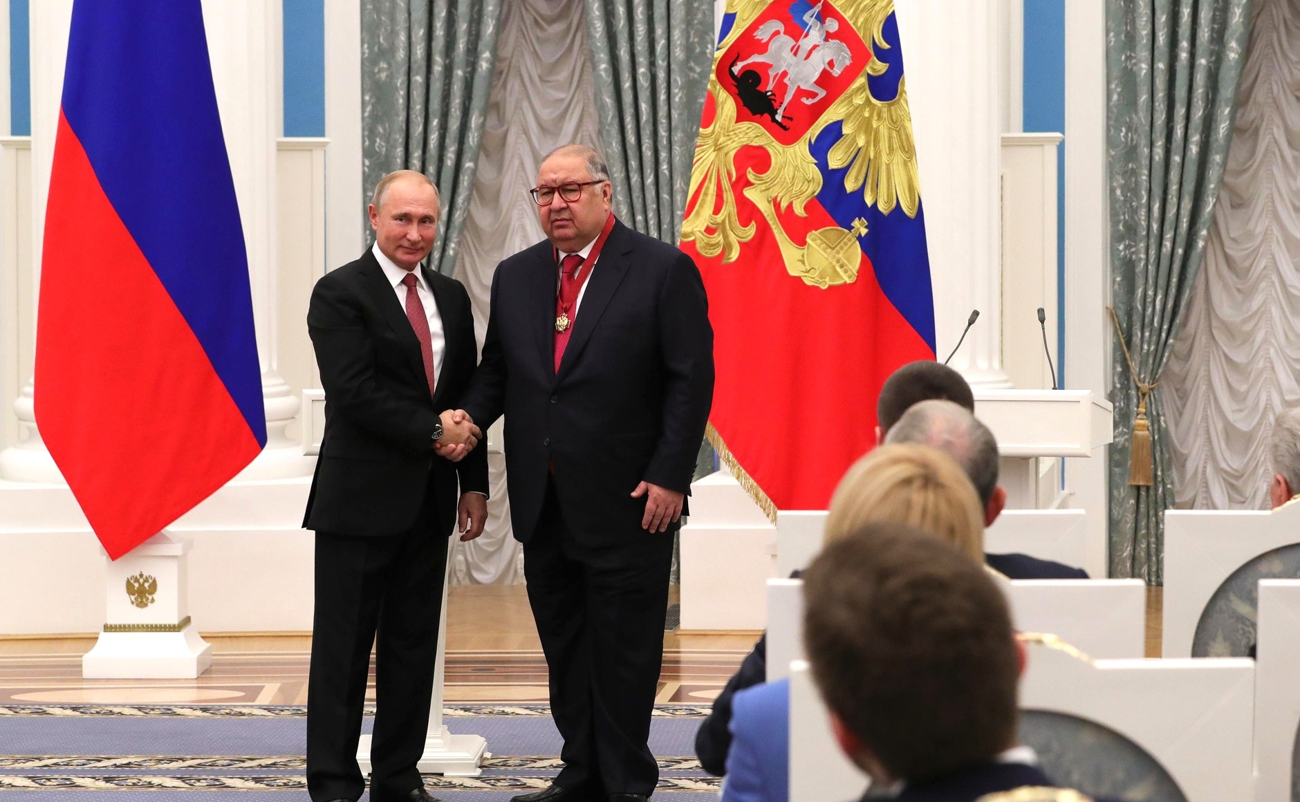 Vladimir Putin și Alișer Usmanov. Foto: Kremlin.ru