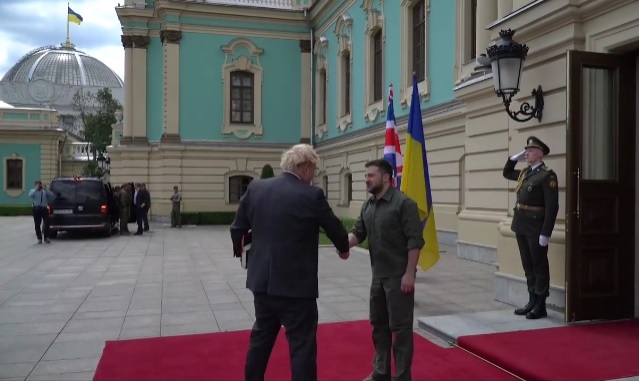 Boris Johnson și Volodimir Zelenski la Kiev