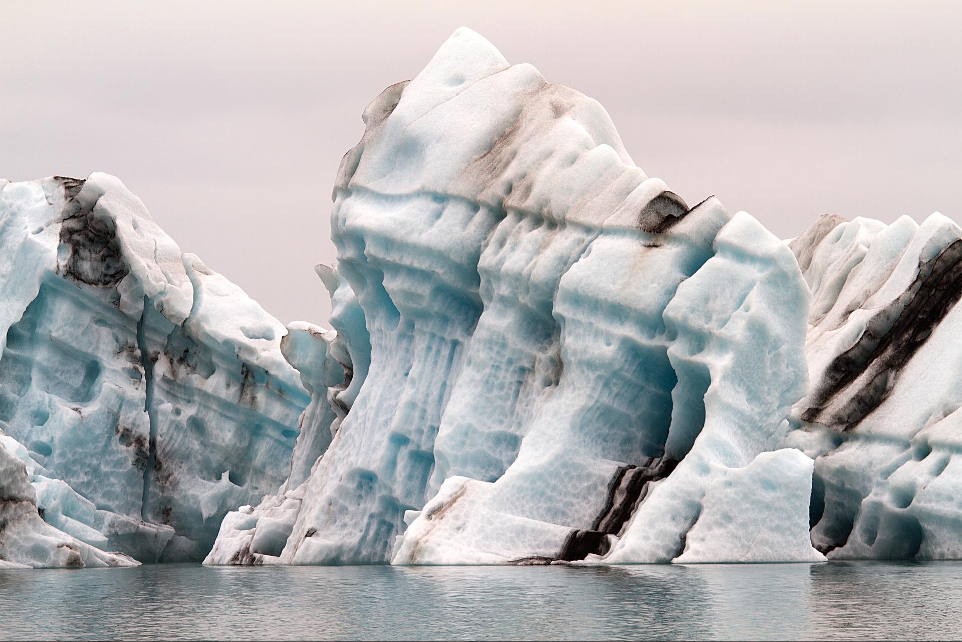 Cei mai mari ghețari din Antarctica s-au topit în ultimii ni cât în 5.500 de ani