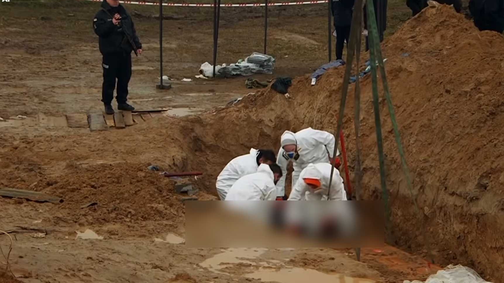 Ucraina: Șapte cadavre găsite de polițiști într-o nouă groapă comună în apropiere de Bucea