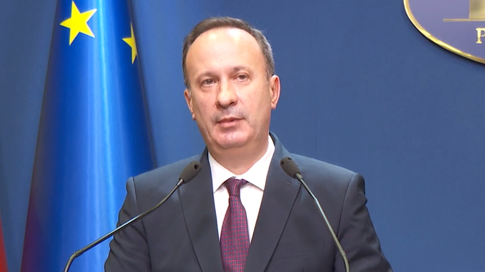 Ministrul Investiţiilor şi Proiectelor Europene Adrian Câciu