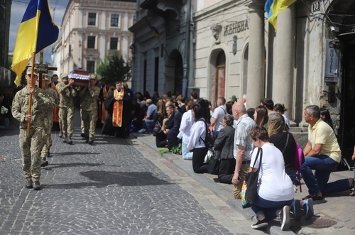 Razboi in Ucraina. Funeralii