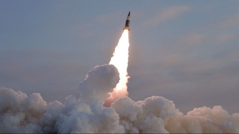 Coreea de Nord a lansat un tir multiplu de rachete de croazieră în largul coastelor sale estice