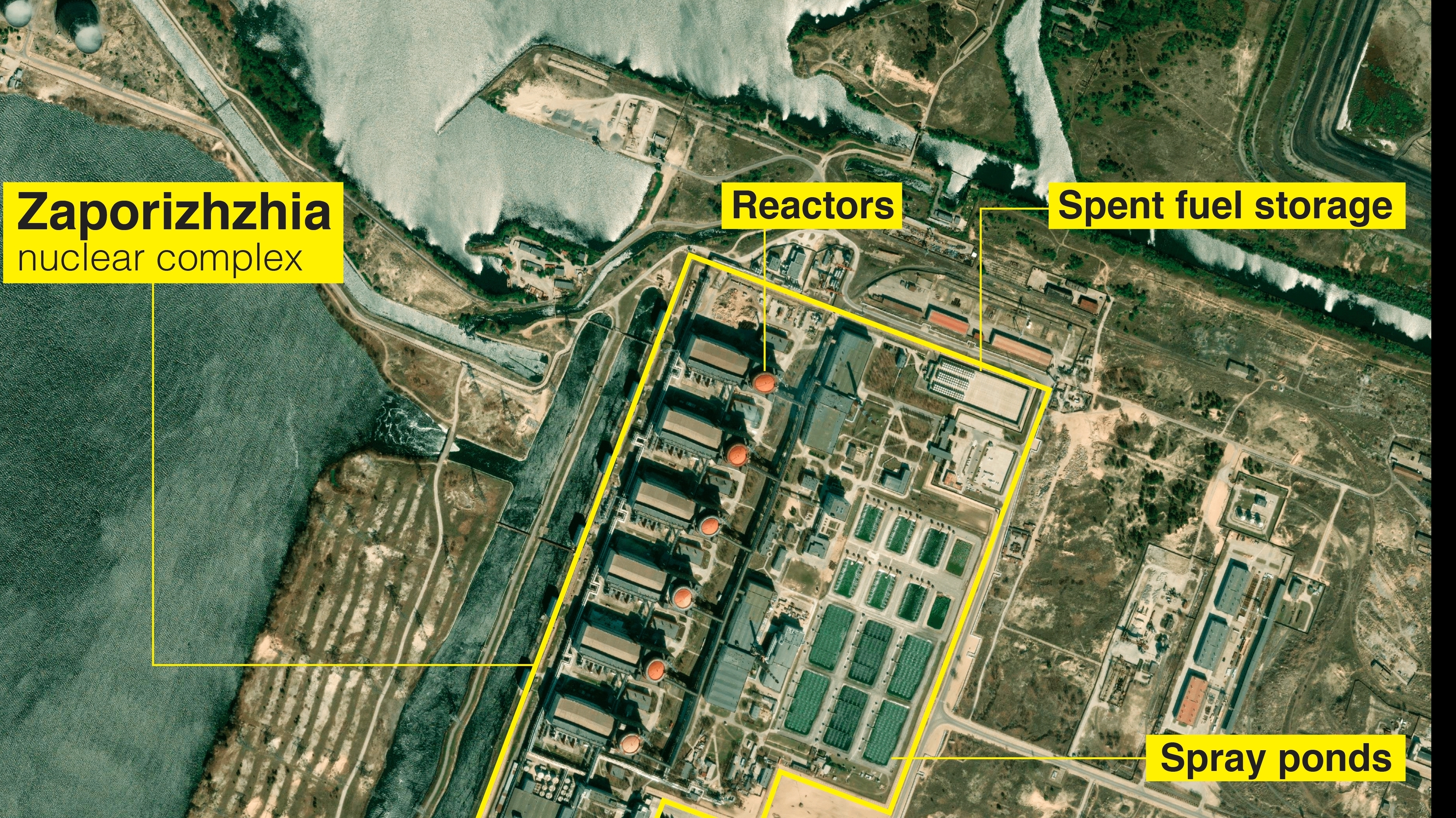 Imagine din satelit a centralei nucleare din Zaporojie