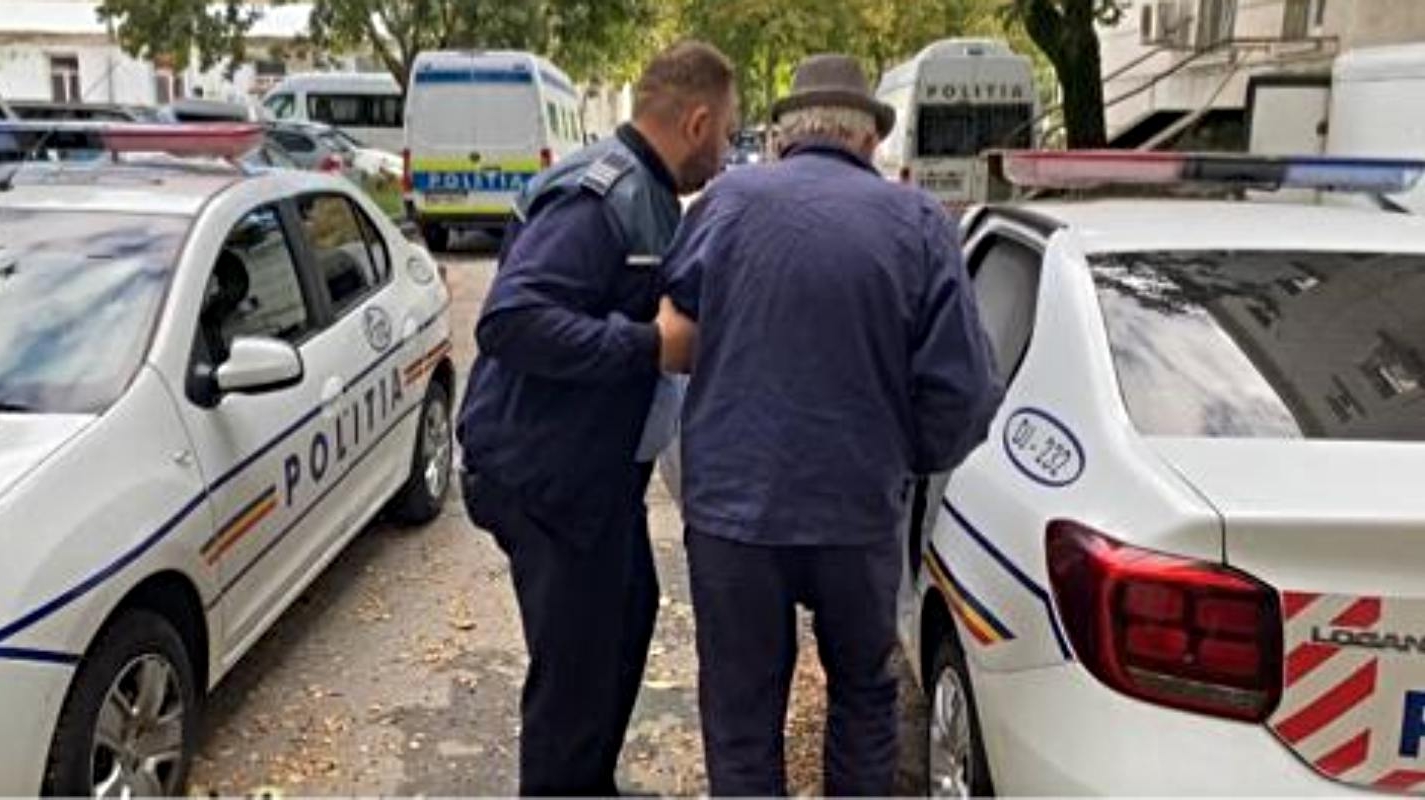 Bărbatul de 72 de ani din Dolj care ar fi violat două minore de 5 ani a fost reținut