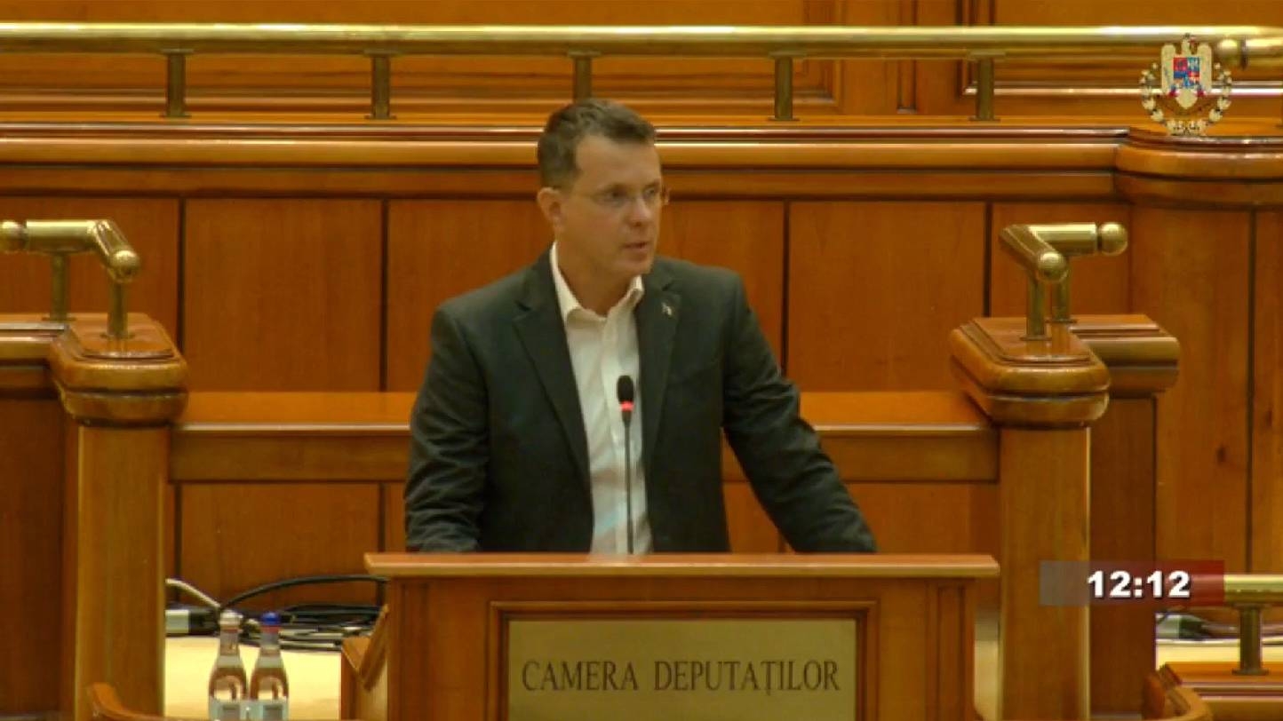 Ionuţ Moşteanu USR anunț în Parlament