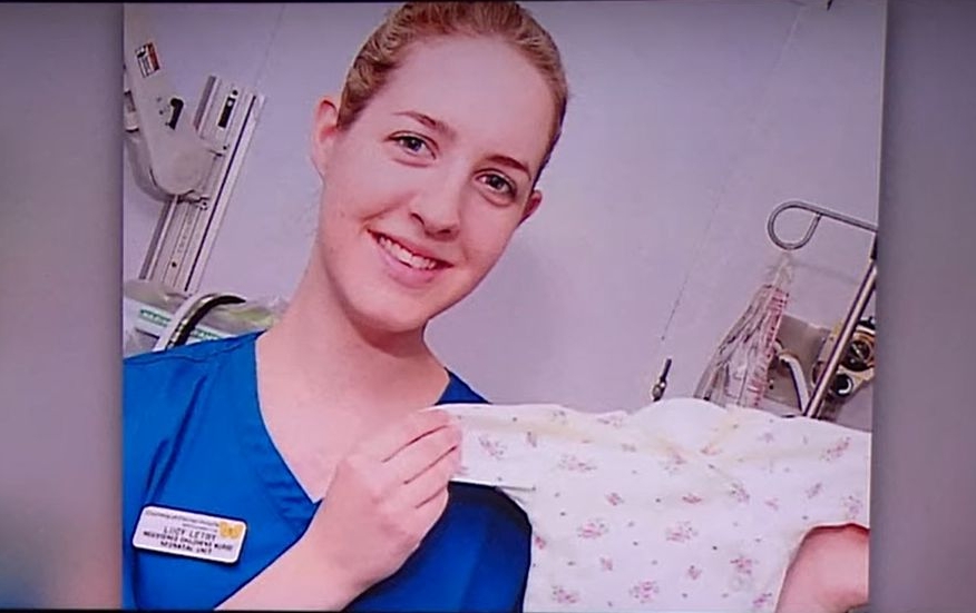 O asistentă este acuzată de uciderea a 7 bebeluși în Marea Britanie