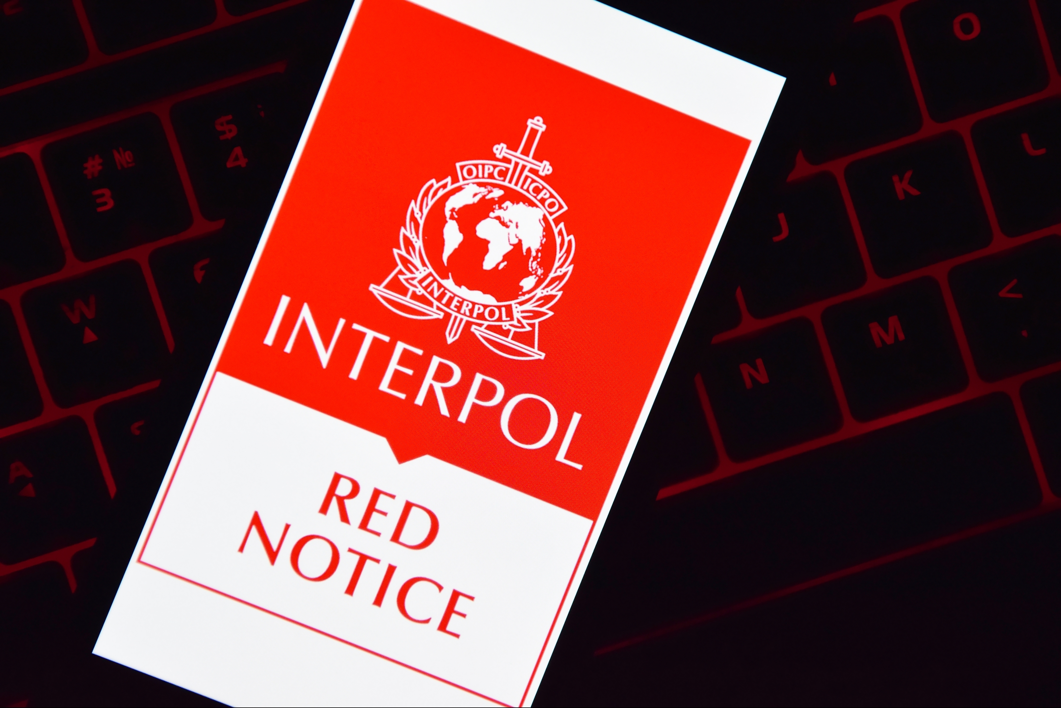 Avizul roșu al Interpol