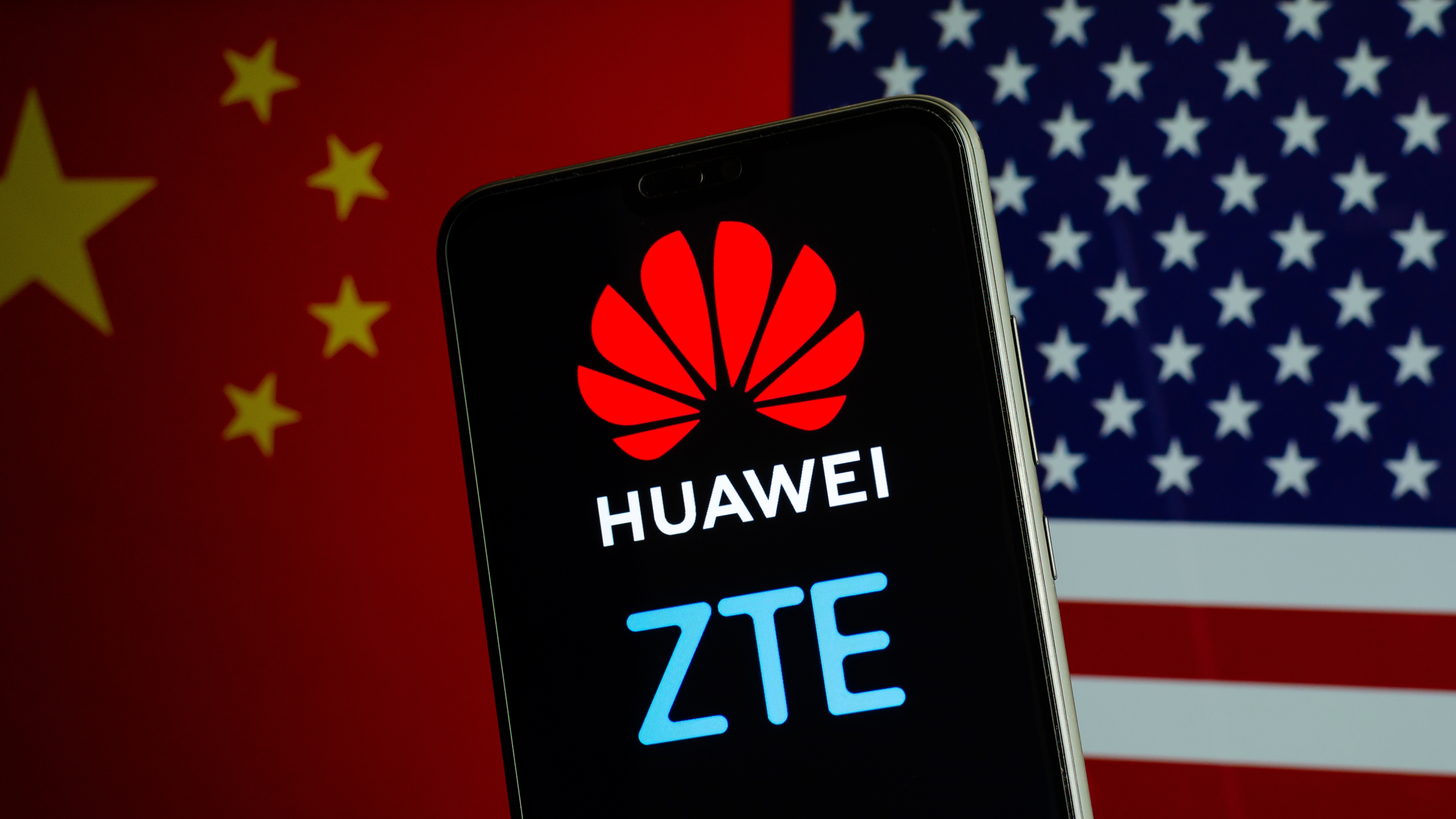 Huawei şi ZTE interzise în SUA