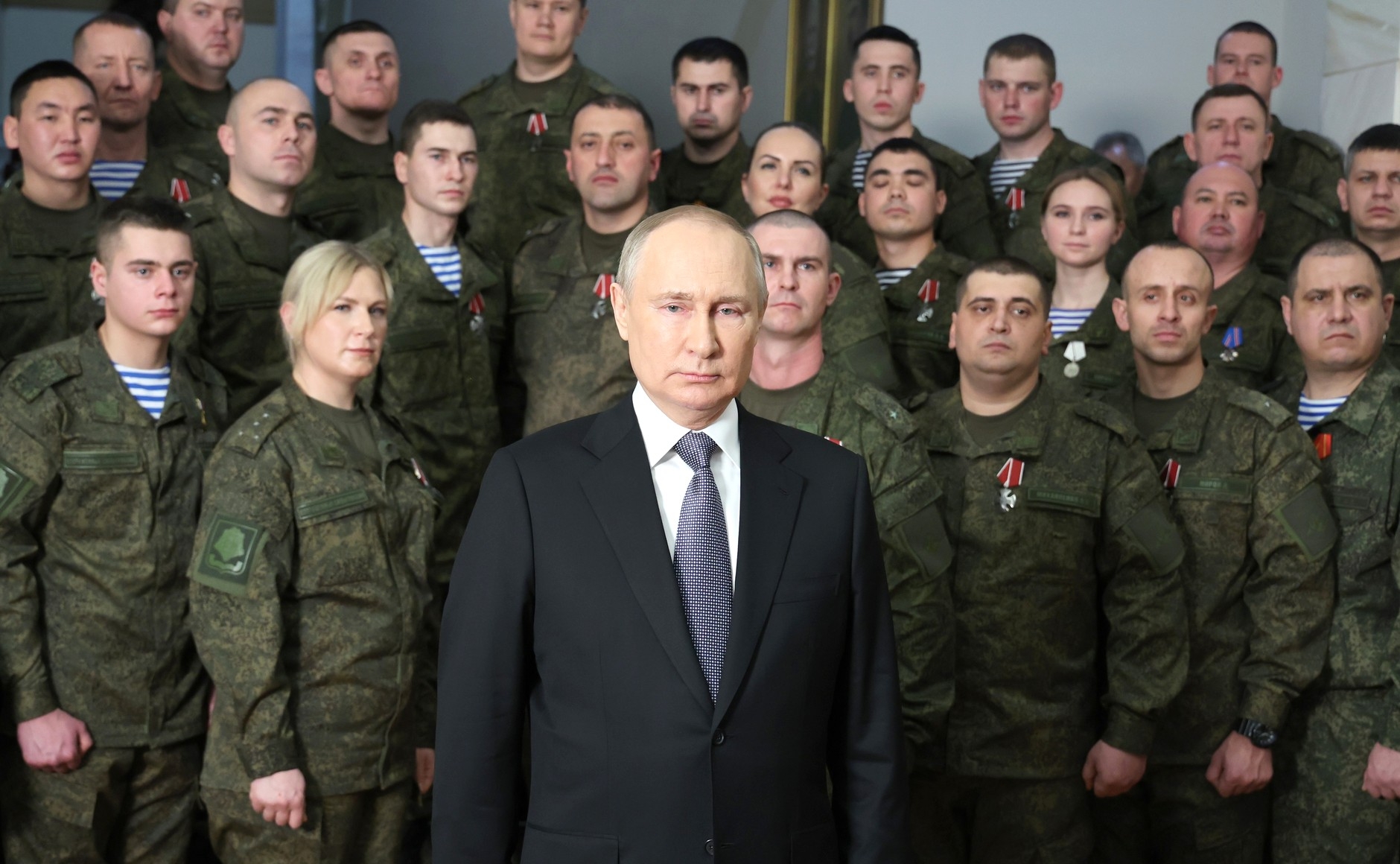 Vladimir Putin adresând rușilor mesajul de Anul Nou