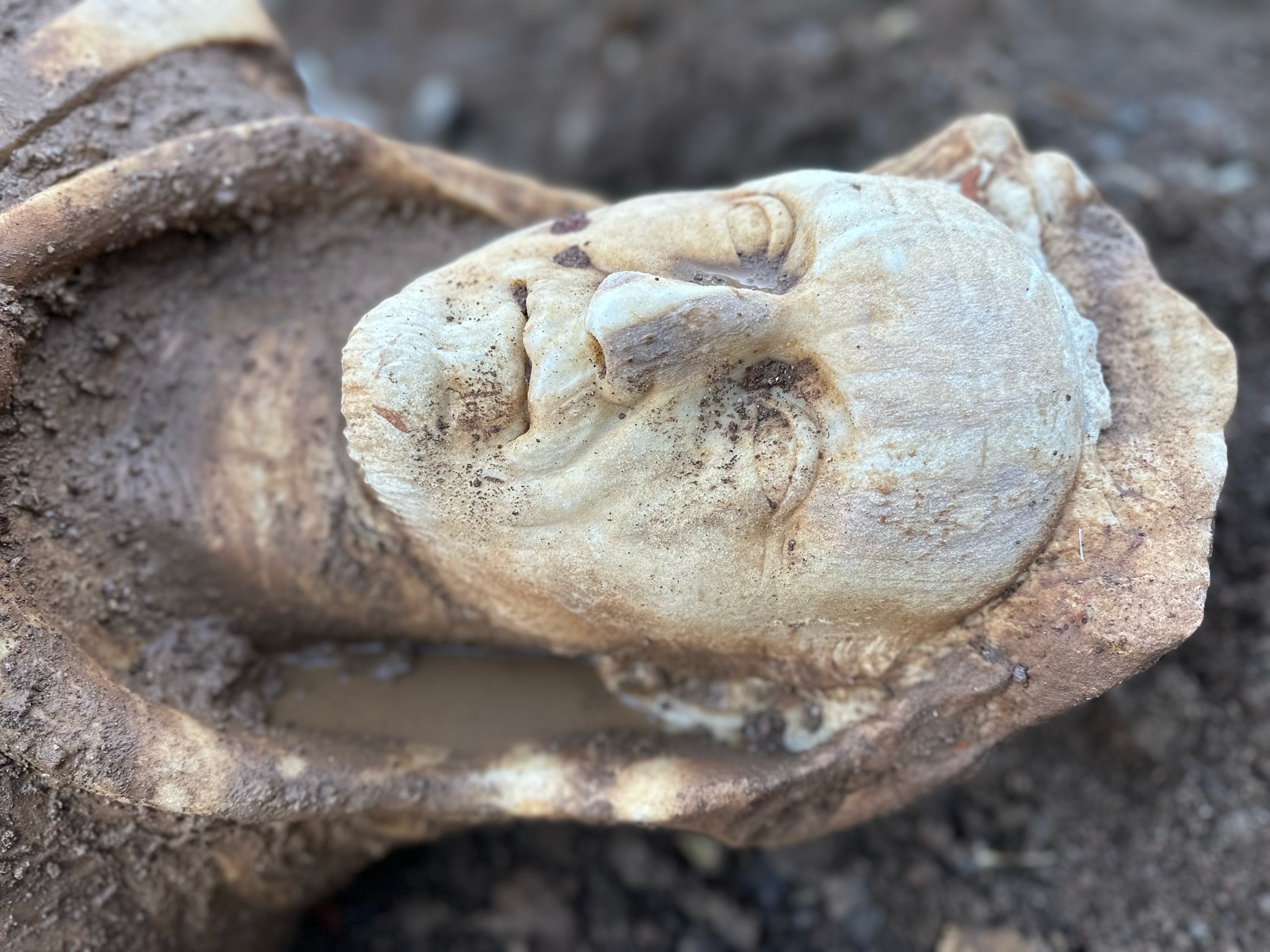 O statuie ''în mărime naturală'' a lui Hercule descoperită la Roma