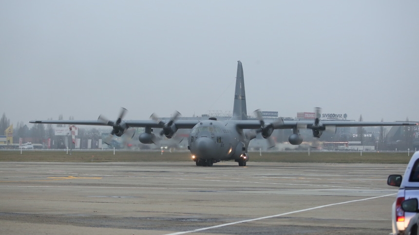 O aeronavă C - 130 Hercules a Forțelor Aeriene Române a executat luni o misiune de asistență umanitară internațională în sprijinul Republicii Arabe Siria