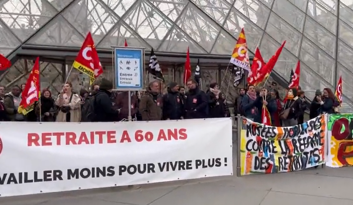 Protestele francezilor împotriva reformei pensiilor au blocat intrarea în muzeul Luvru