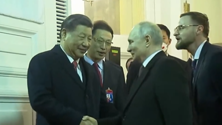Președintele Chinei Xi Jinping și-a încheiat vizita de două zile pe care a avut-o în Rusia