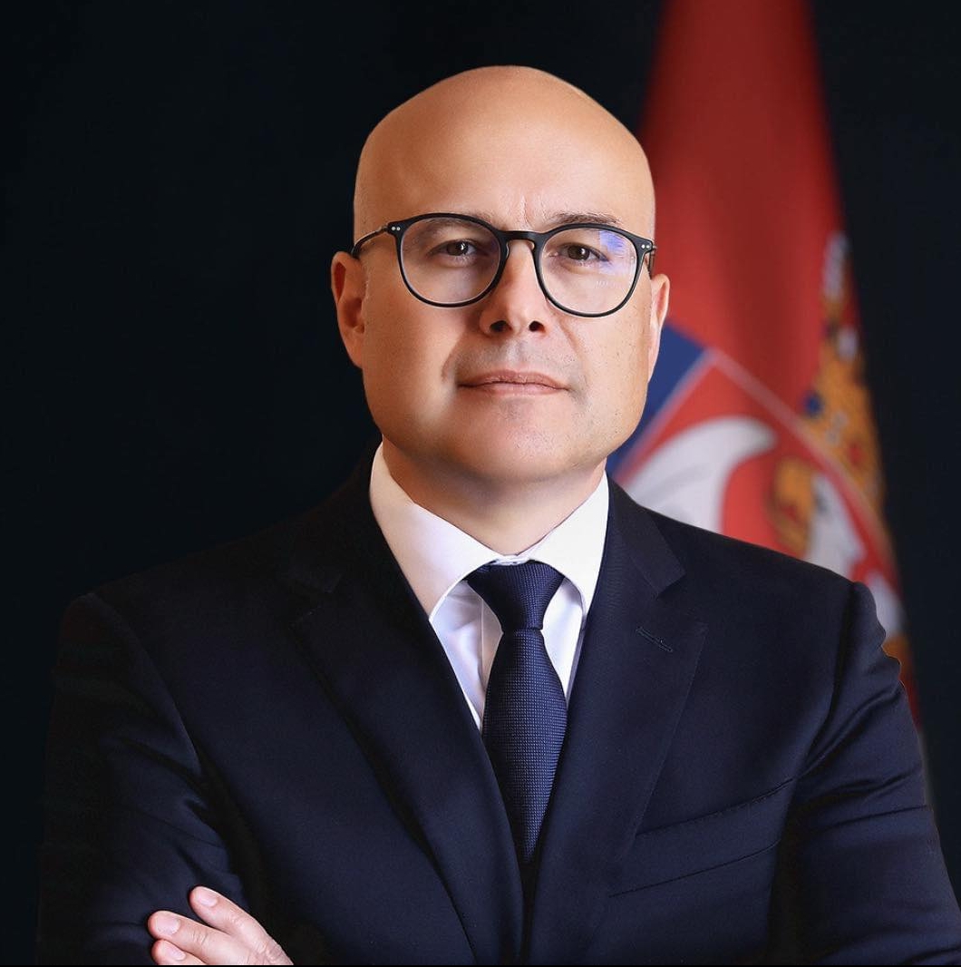 Ministrul Apărării din Serbia Milos Vucevic