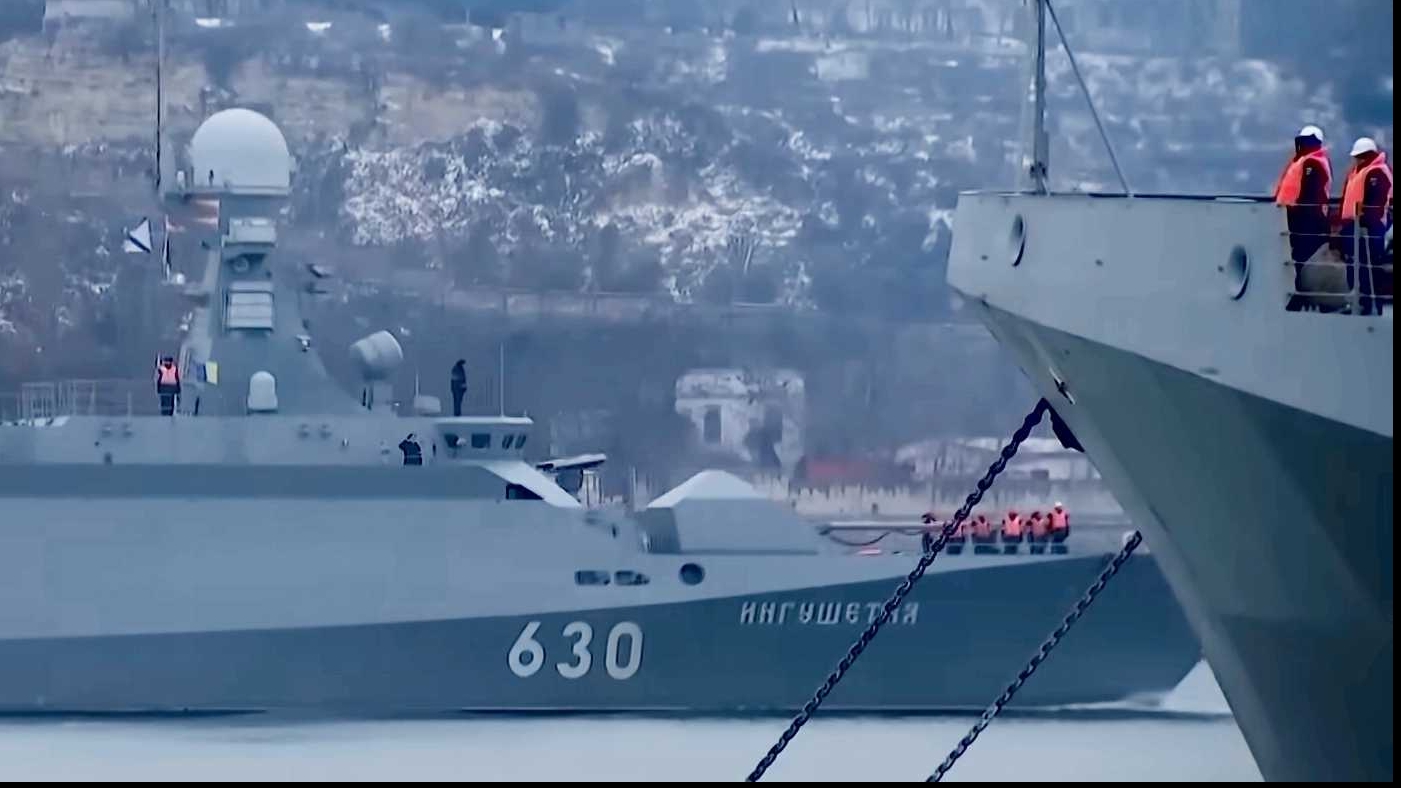 Nave militare Rusia / captura video