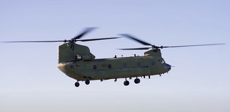Elicopter CH-47F Chinook