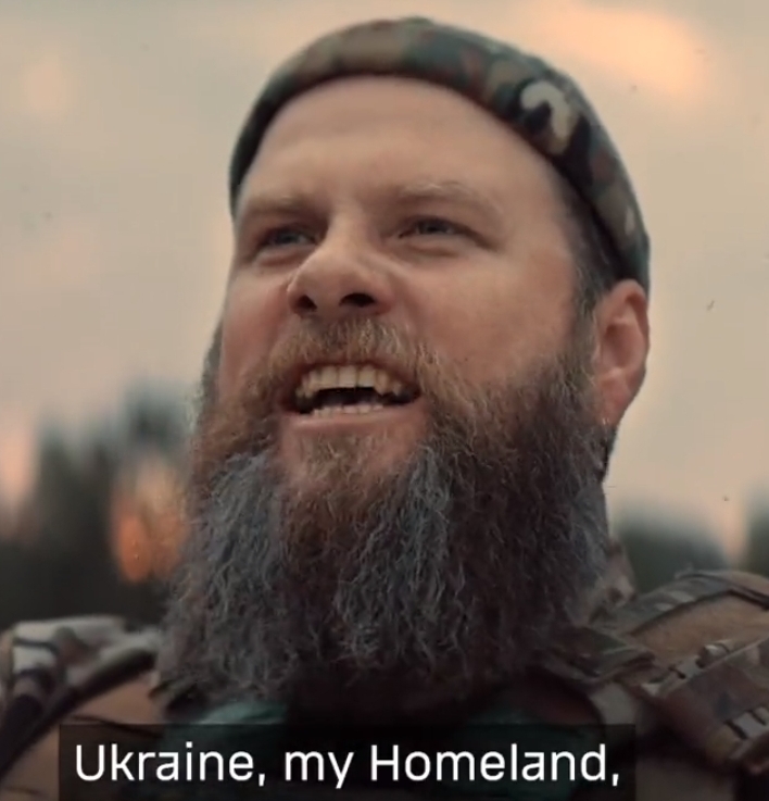 Videoclip motivațional cu soldați ucraineni pregătiți de contraofensivă