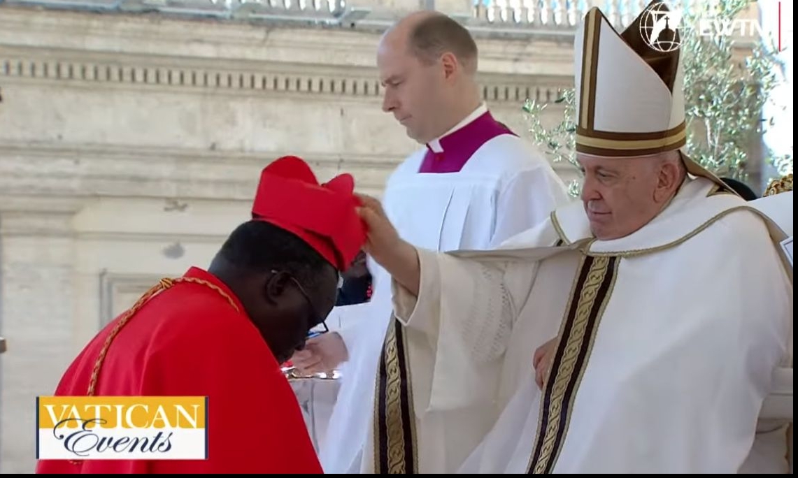 Papa Francisc a numit noi cardinali